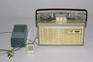 Une image contenant Appareils lectroniques, transistor, lectromnager, intrieur

Le contenu gnr par lIA peut tre incorrect.