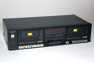 Une image contenant Appareils lectroniques, Appareil lectronique, texte, stro

Le contenu gnr par lIA peut tre incorrect.